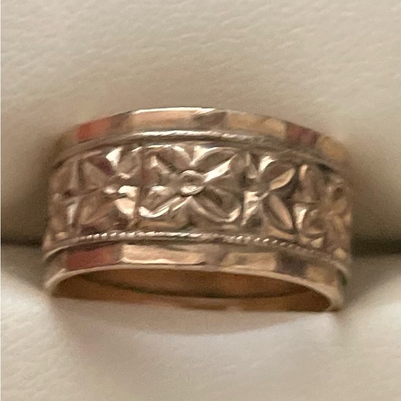 Vintage Wide band 14k rgp ring - Picture 6 of 6